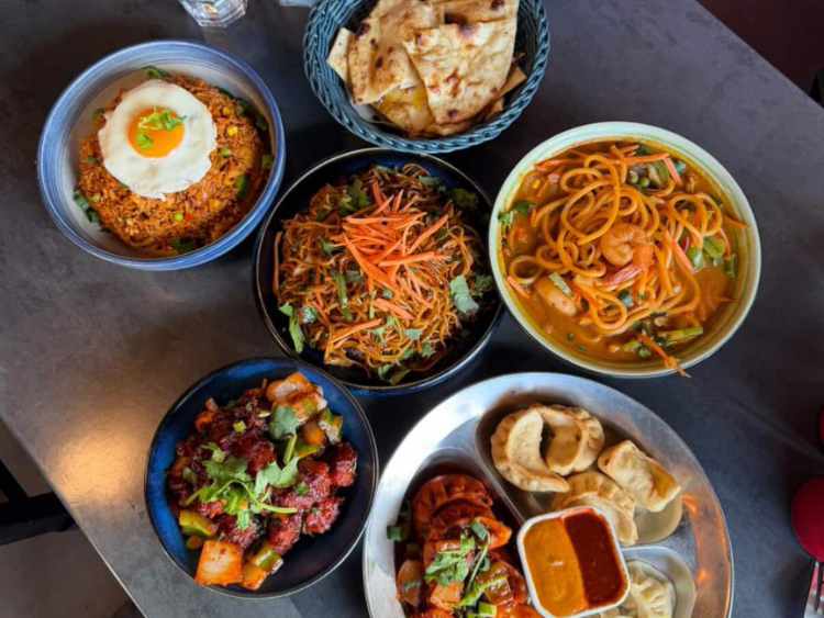 Momo & Chillies slider image