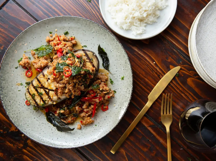 Pepper Seeds - South Eveleigh slider image