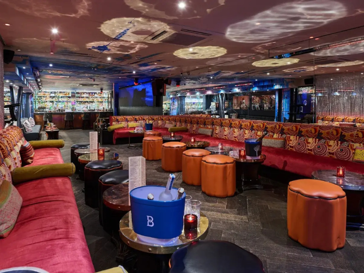 Jak’s - Mayfair  slider image