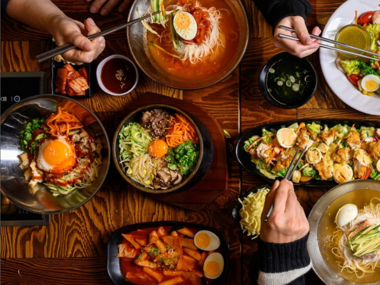 Buza Chicken - Queen Street slider image