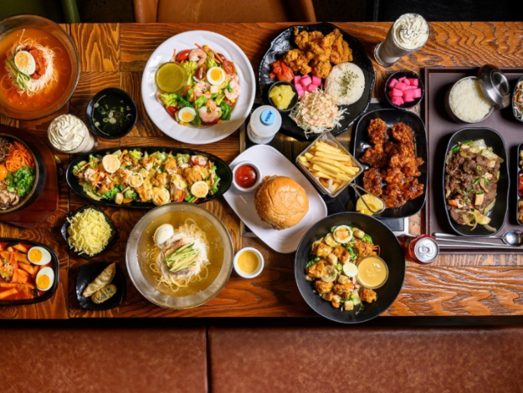 Buza Chicken - Queen Street slider image