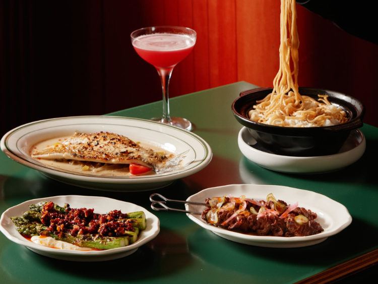 Yum Sing House Restaurant slider image