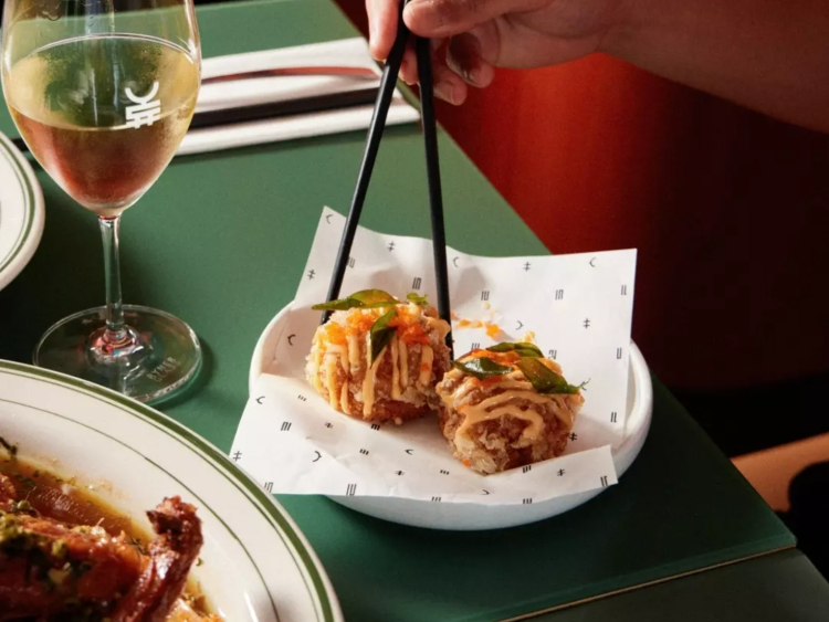 Yum Sing House Restaurant slider image