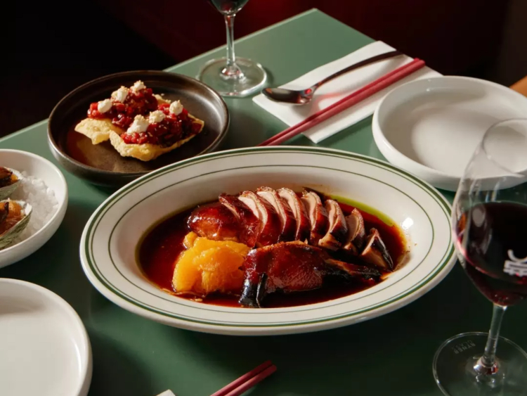 Yum Sing House Restaurant slider image