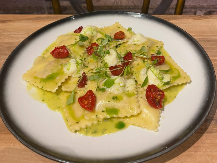 Cent Anni Italian Restaurant & Pizza slider image