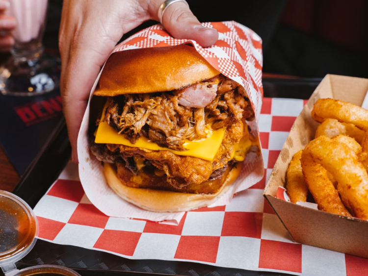 Benny's - Takapuna slider image
