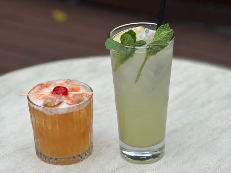 Paradiso Bar and Grill slider image