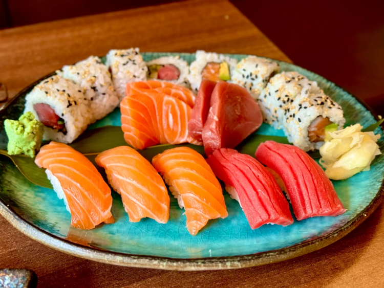 Doumo - Tottenham St slider image