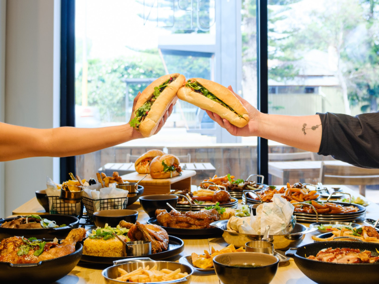 Chao's Bistro slider image