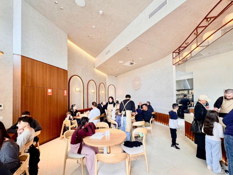 Cafe Pichon slider image