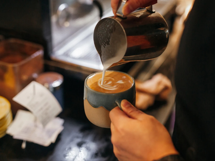 Artrogers Cafe & Bistro slider image