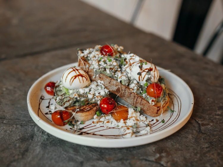 Artrogers Cafe & Bistro slider image