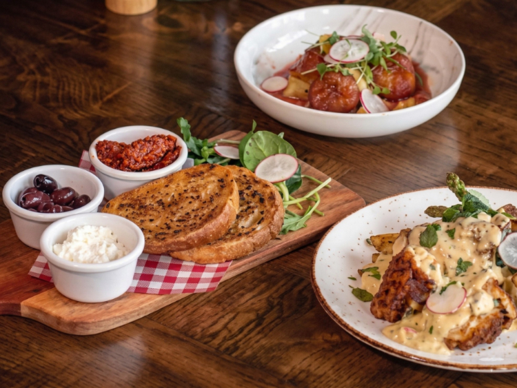 Artrogers Cafe & Bistro slider image