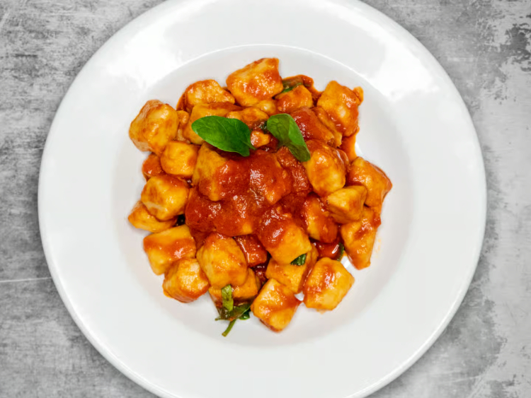 Tono On Borsari slider image