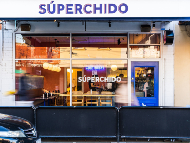 SÚPERCHIDO slider image