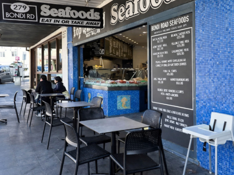 Bondi Road Seafoods slider image