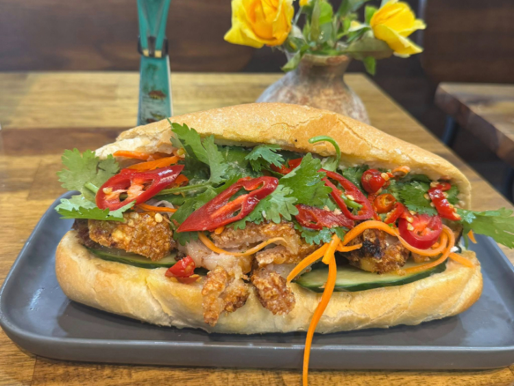 Banh Mi Vua slider image