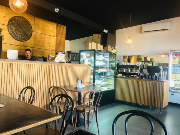 Cafe PIZZ by Pizzaca slider image