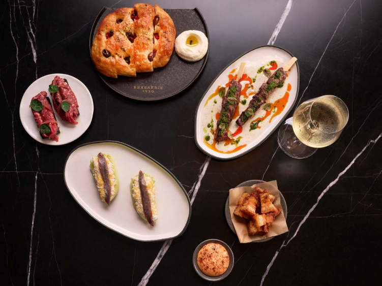 Brasserie 1930 slider image