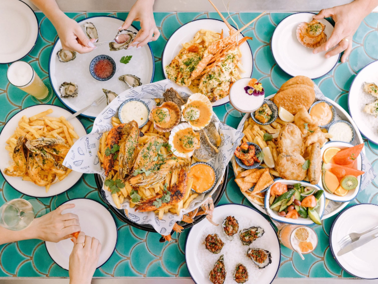 The Kingfish slider image