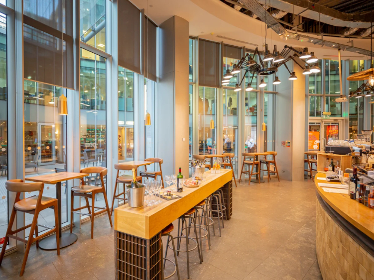 Moorgate - Notes Coffee Roasters & Bar slider image