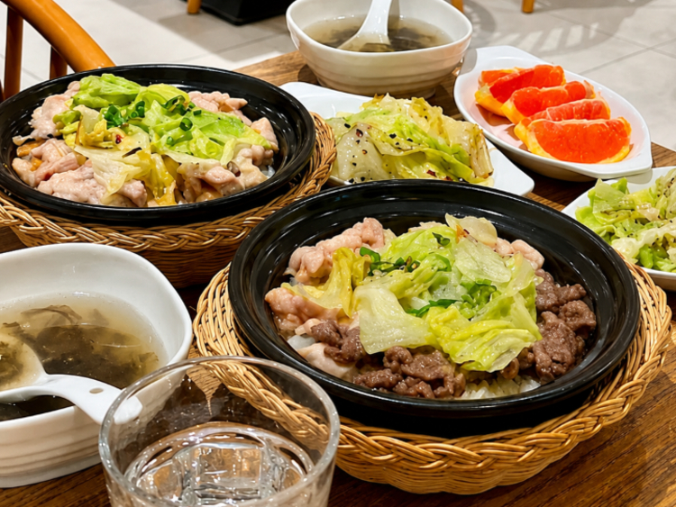 Canton Claypot Rice slider image