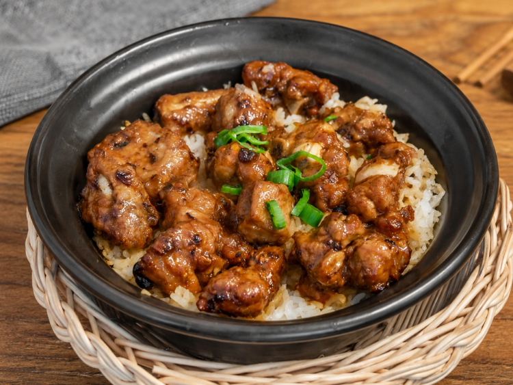 Canton Claypot Rice slider image