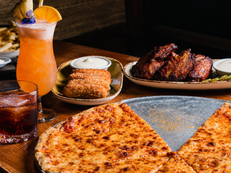 Pizza Pizza Pizza slider image