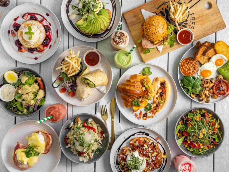 River & Beans Cafe slider image