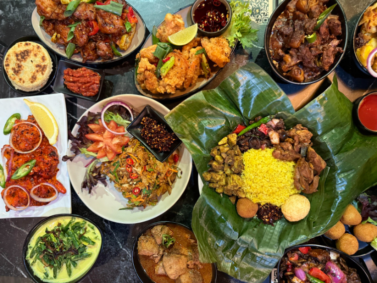 Ceylonia slider image