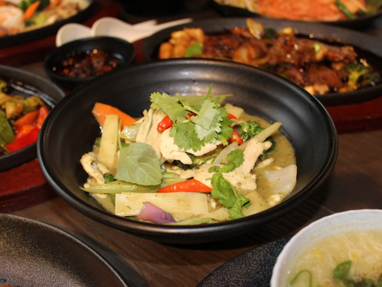 Pho Tay Market slider image