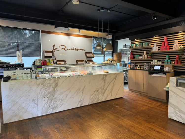 La Renaissance Cafe - Waterloo slider image