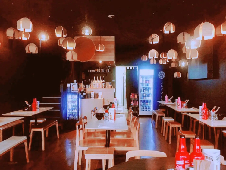 Shizuku Ramen slider image