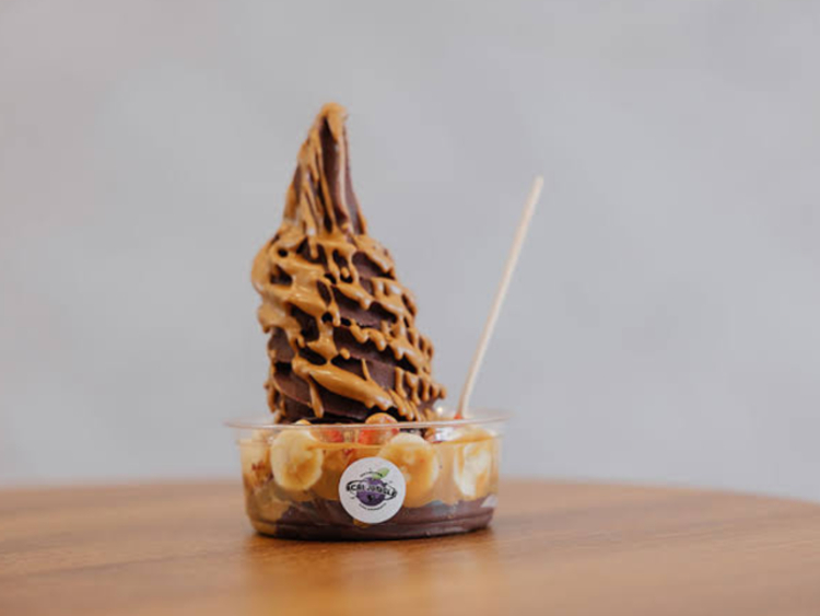 Acai Jungle and Desserts slider image
