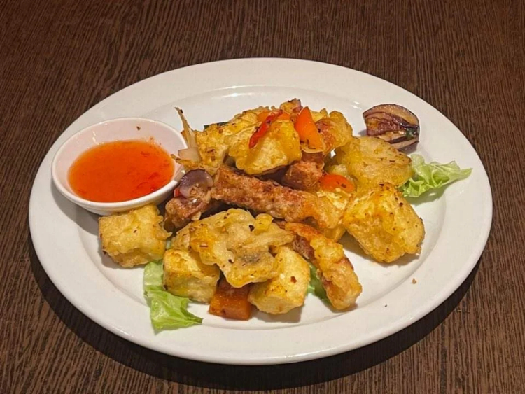 Sen Viet - Mare St slider image