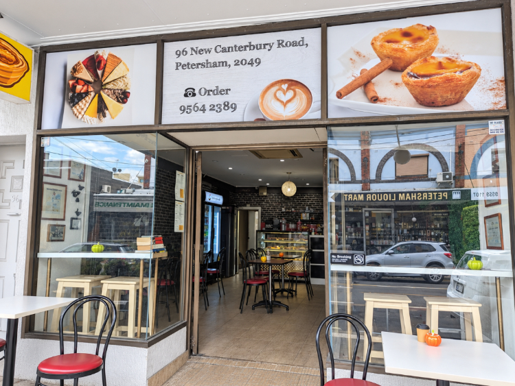 Honeymoon Cafe slider image