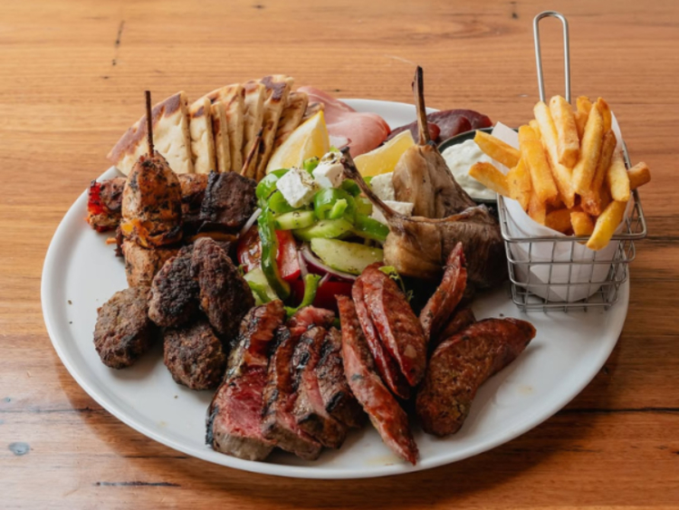 Beachcomber Cafe and Beach Bar slider image