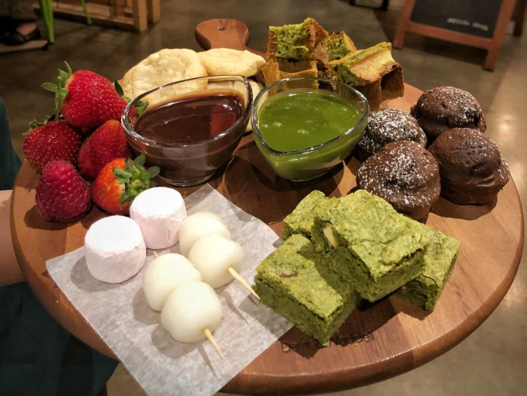 Matcha House slider image