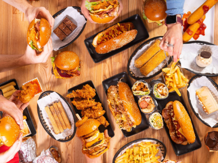 Yankee's Burger Bar - Mile End slider image