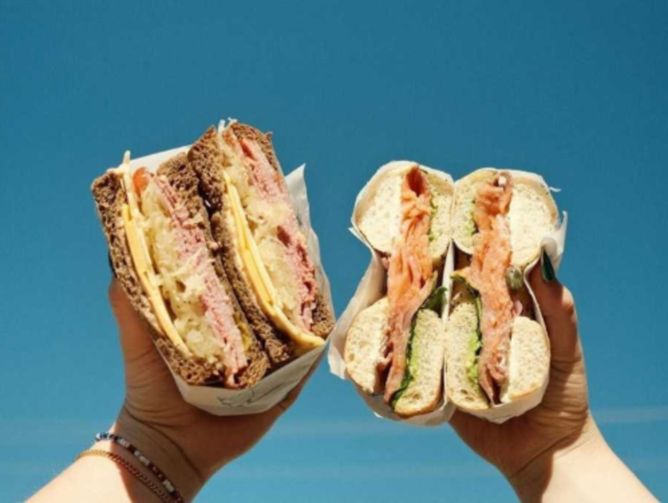 Bonbeach Tuckshop & Grocer slider image