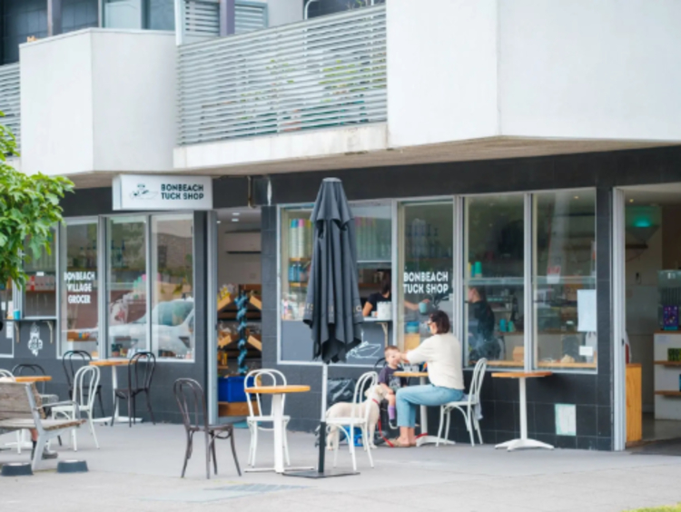 Bonbeach Tuckshop & Grocer slider image