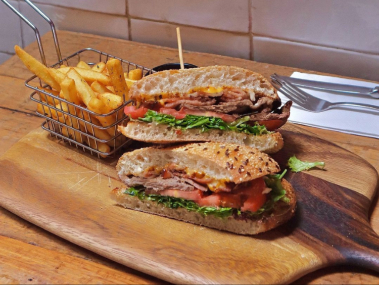 Vespa Rossa - Degraves St slider image