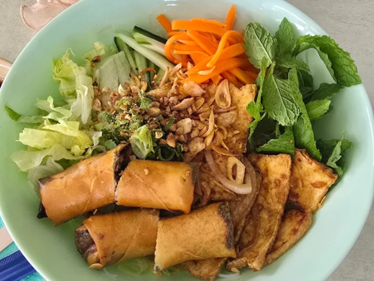 Viet Iconic slider image