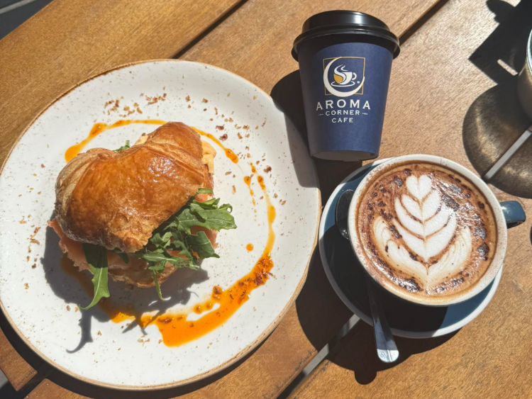 Aroma Corner Cafe slider image