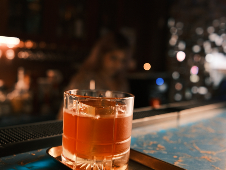 Lieu Prive Cocktail Bar slider image