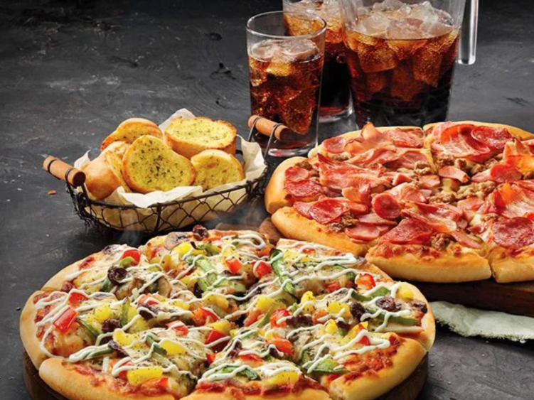 Pizza Hut - Everton Park slider image