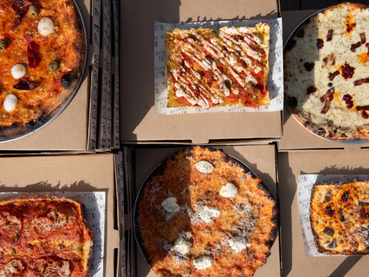 Common Pizza - Clapham slider image