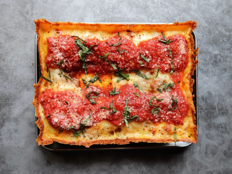 Renato's Downstairs Bar & Pizzeria slider image