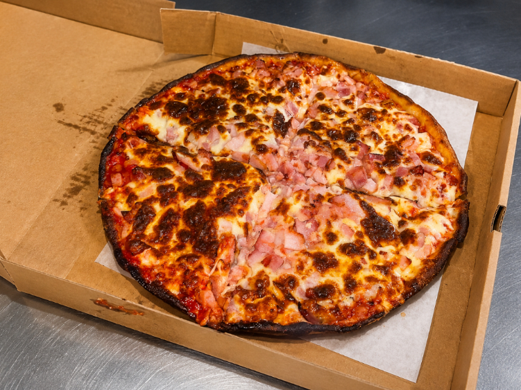 Pizza On Coolibah slider image