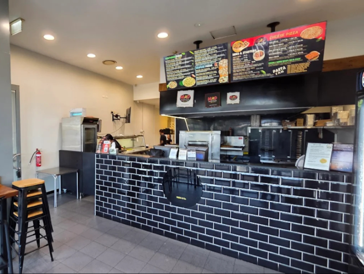 Mad Toppings - Kellyville Ridge slider image